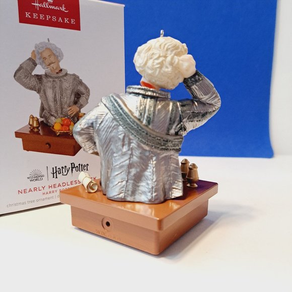 Hallmark 2023 Harry Potter NEARLY HEADLESS NICK Ornament MAGIC Light Sound - Picture 7 of 8